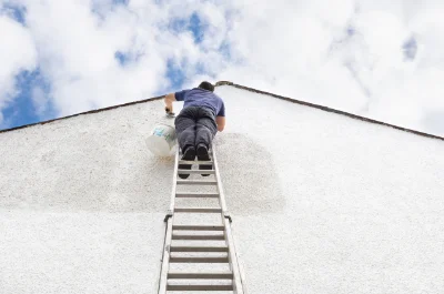 Peinture extérieure à la Martyre — façades et ravalement